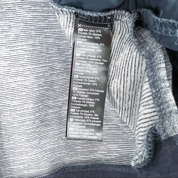 Kari Traa Nina Hybrid Hoodie Jacket - Picture 9 of 10